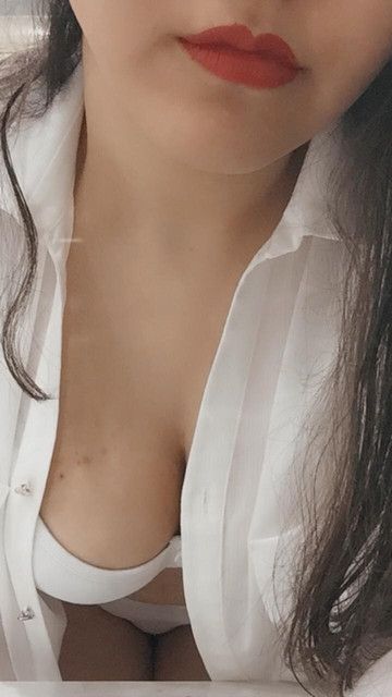 البوم نودز قحبة بحرينية