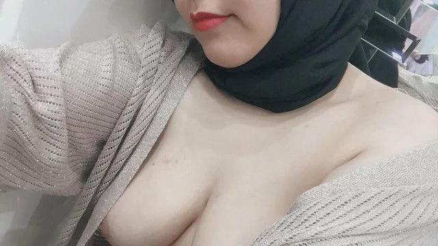البوم نودز قحبة بحرينية