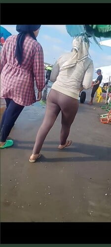 قنص مثير من الشواطئ العربية في المصيف