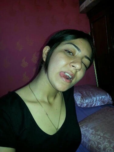 ألبوم حصري لبنت في السكن الجامعي